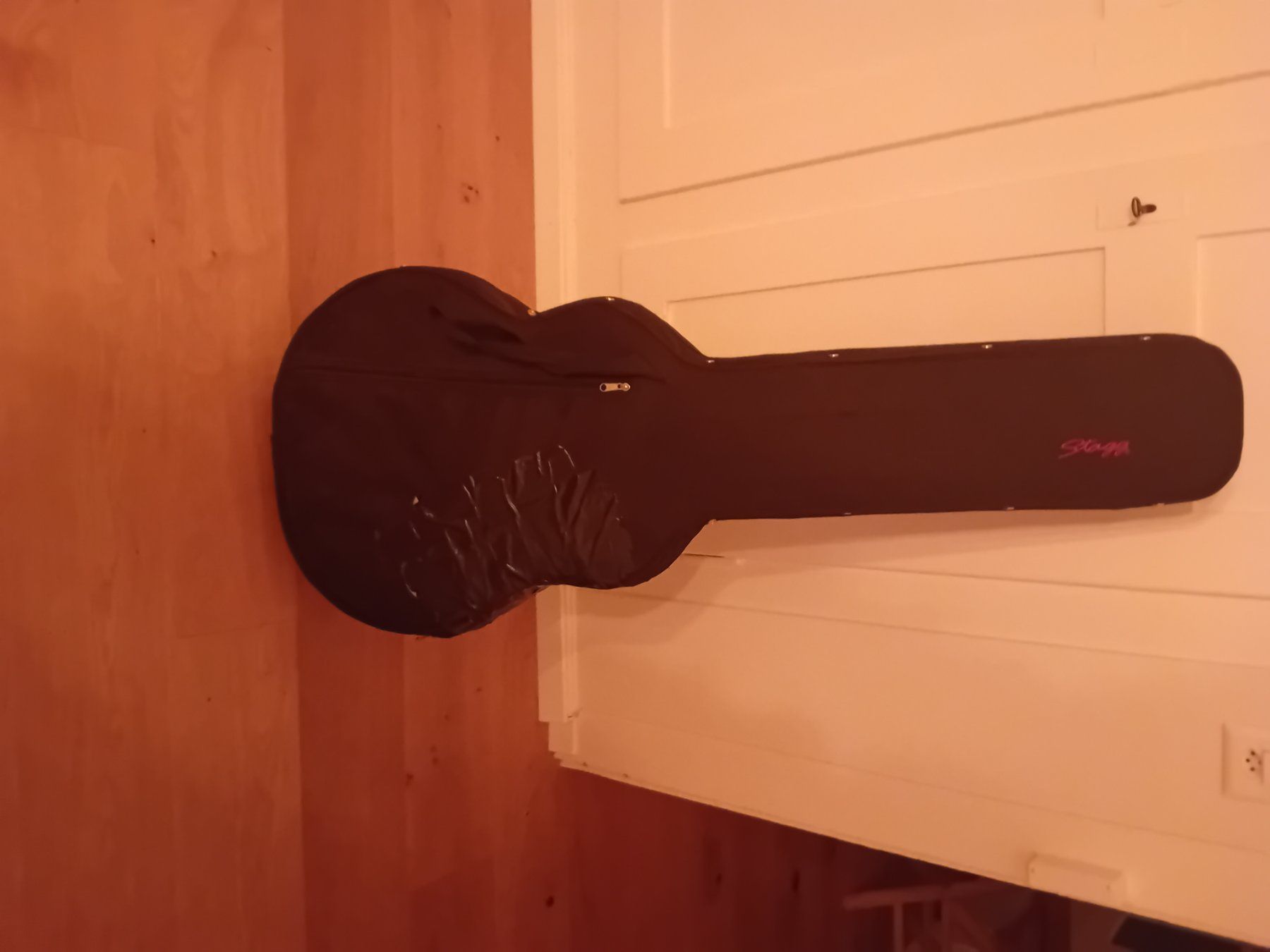 Instruments de musique: Gitarre – D'occasion à Romanshorn par inf_wdd8 7
