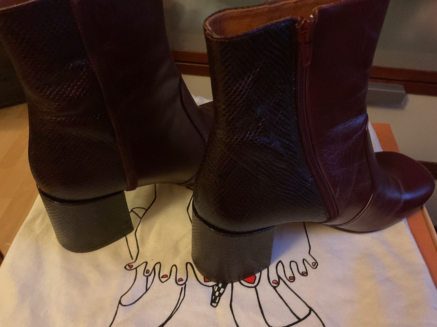 Chie Mihara Damenschuhe: Chie Mihara Stiefeletten Bordeauxrot Pythonmuster Neu Gr.40 – Neu (gemäss Beschreibung) aus Zuerich von SaTs-43 2