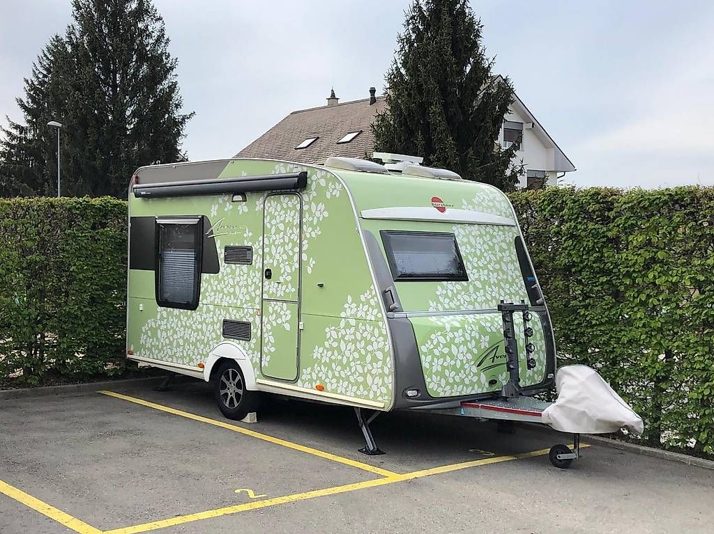 Veicoli da campeggio: Caravane Bürstner Averso Plus 410 TS – Usato da Vaulruz venduto da loc1627