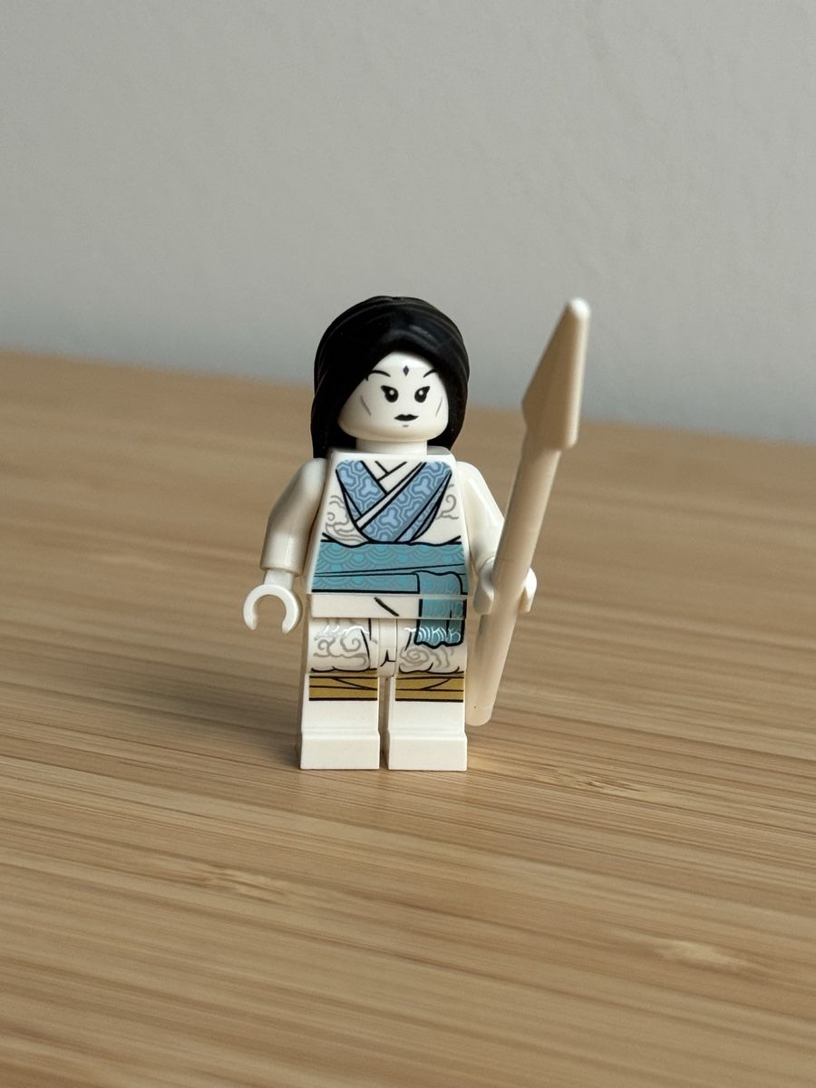 Lego Statuette: Lego Ninjago Minifigur 12 – Usato da Neuhausen am Rheinfall venduto da Laghi