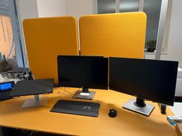PC-Arbeitsplatz komplett  Laptop & Zubehör