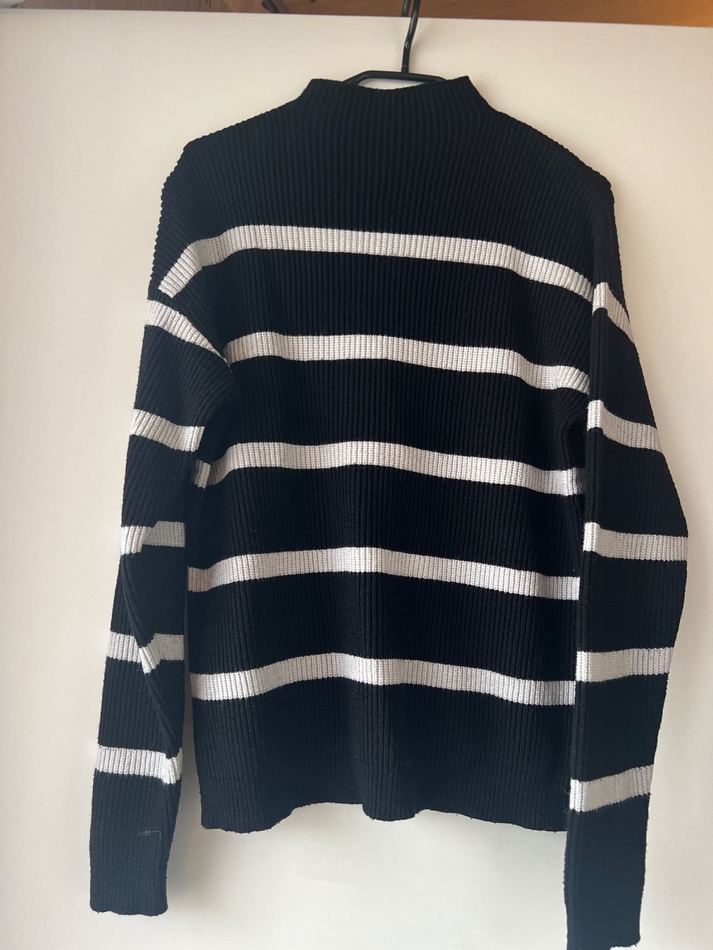 Vila Maglioni & Felpe: SALE🧶 gestreifter Strickpullover High Neck, VILA – Usato da Balzers venduto da clancy_SCVW