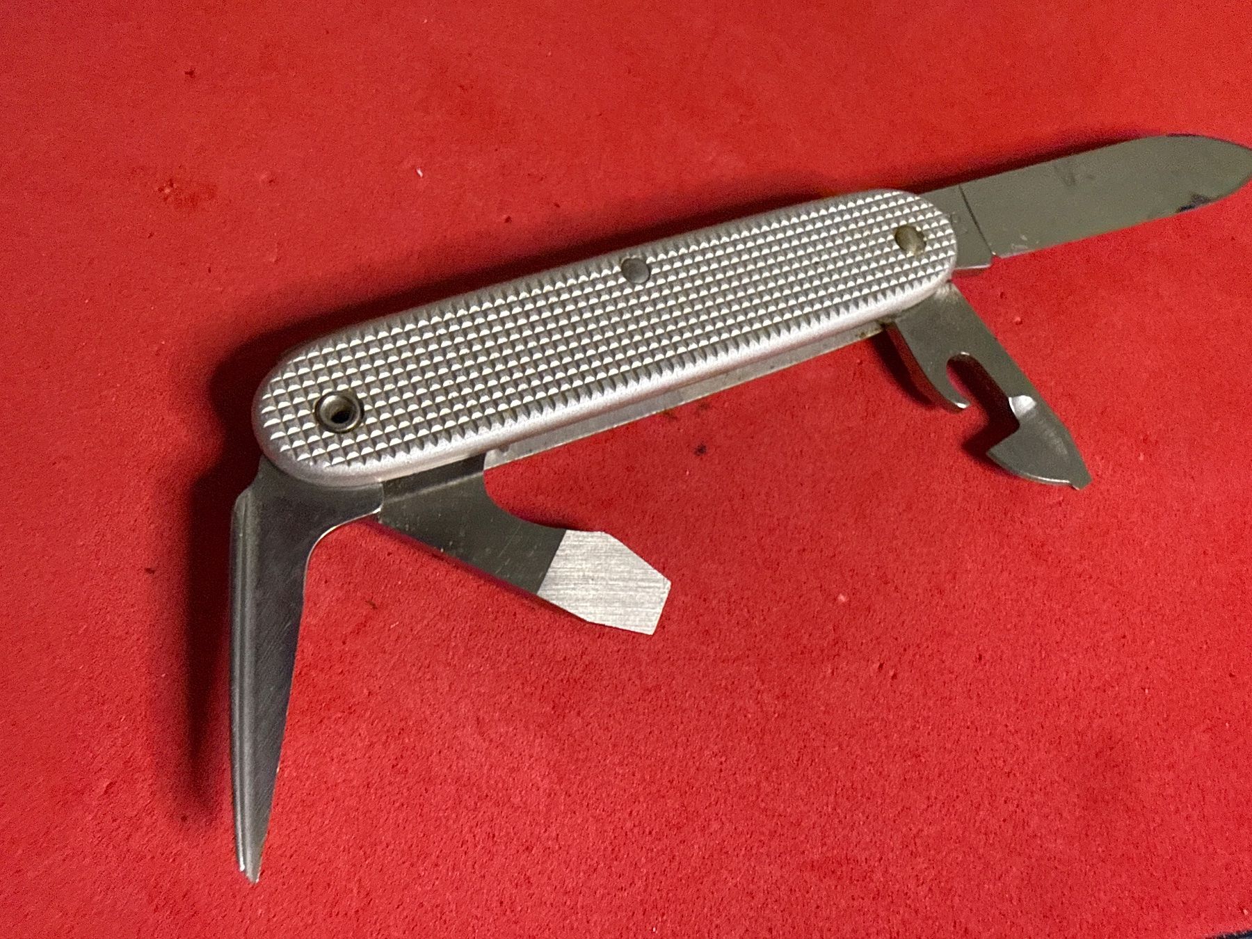 Victorinox Coltelli tascabile: Victorinox Militär Sackmesser 81 – Usato da Pfeffingen venduto da Allhandelklgwatches 4