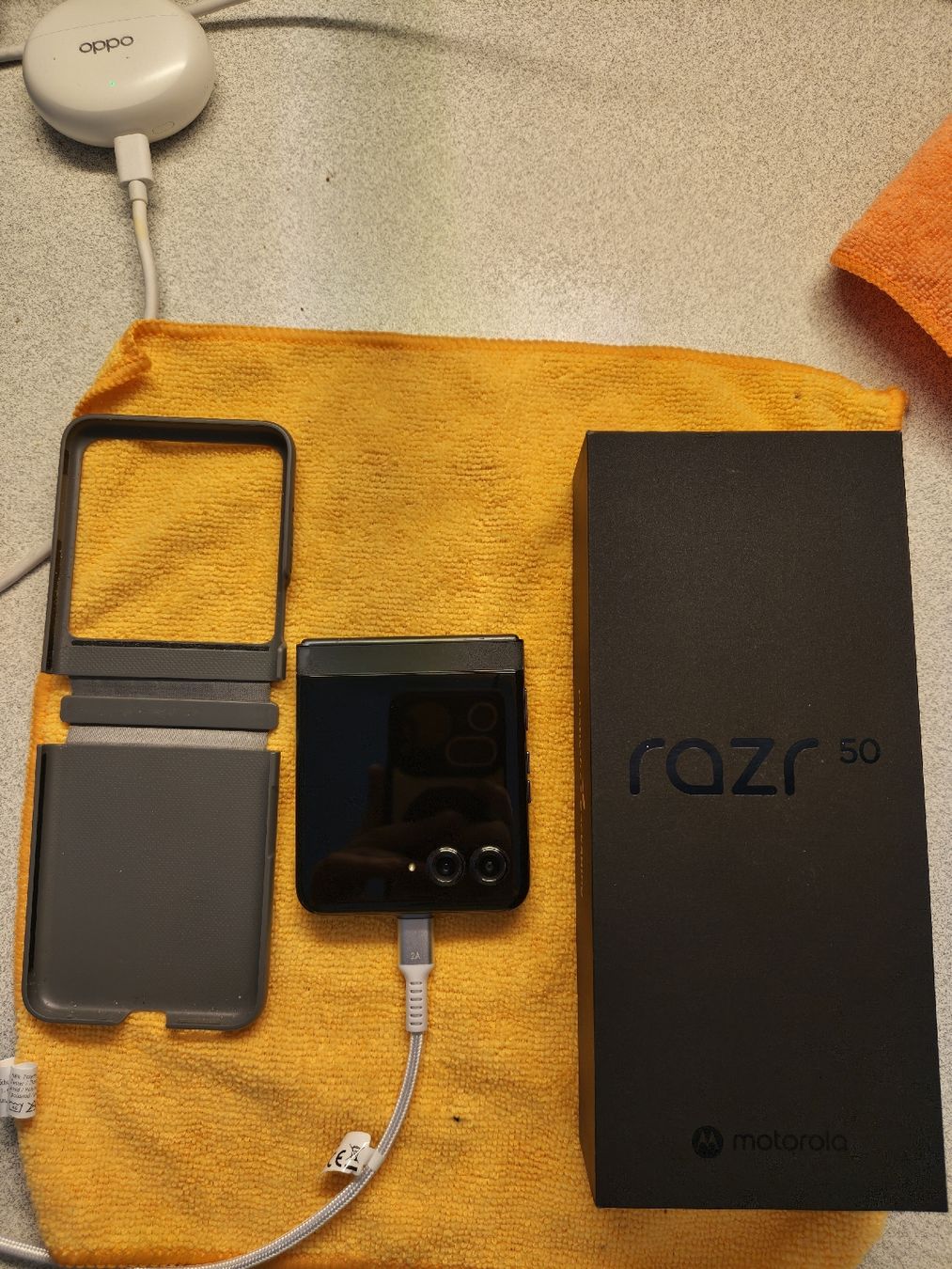 Motorola Telefoni cellulari / Smartphones: Motorola razr 50 Ab 1.- – Usato da Arbon venduto da LucaItaliano 3