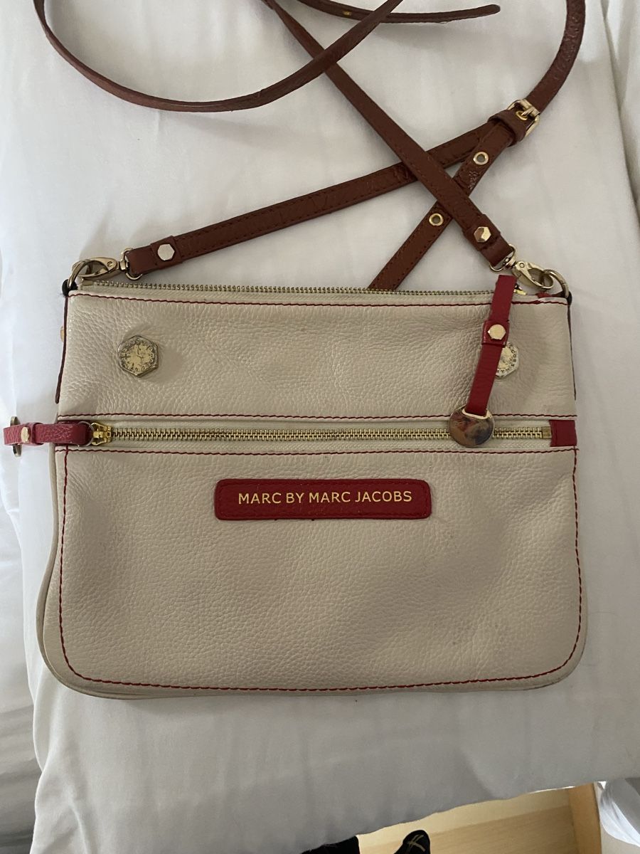 Marc Jacobs Sacs: Tasche Marc BY MARC JACOBS – D'occasion à Mettmenstetten par Eve_hy8n 3