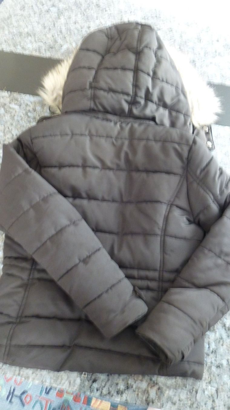 Only Giacche: Damen-Winterjacke schwarz / Only / S – Usato da Triengen venduto da misterpicknicker 2