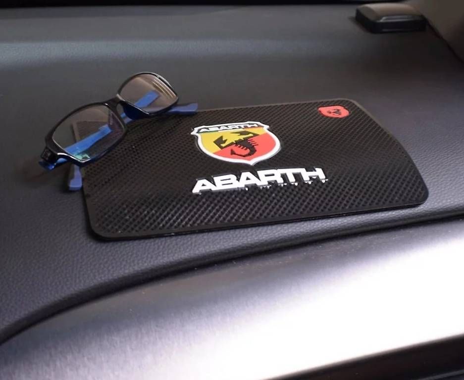Abarth Tappeti & Tappetini: Antirutschmatte Abarth – Nuovo e nell'imballaggio originale da Bellikon venduto da Kekko11