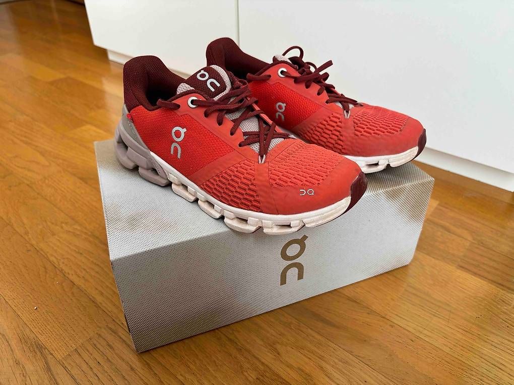 On Scarpe da donna: Scarpe On Running Cloudflyer rossa da donna - numero 37.5 – Usato da Oggio venduto da chi_7gpd 4