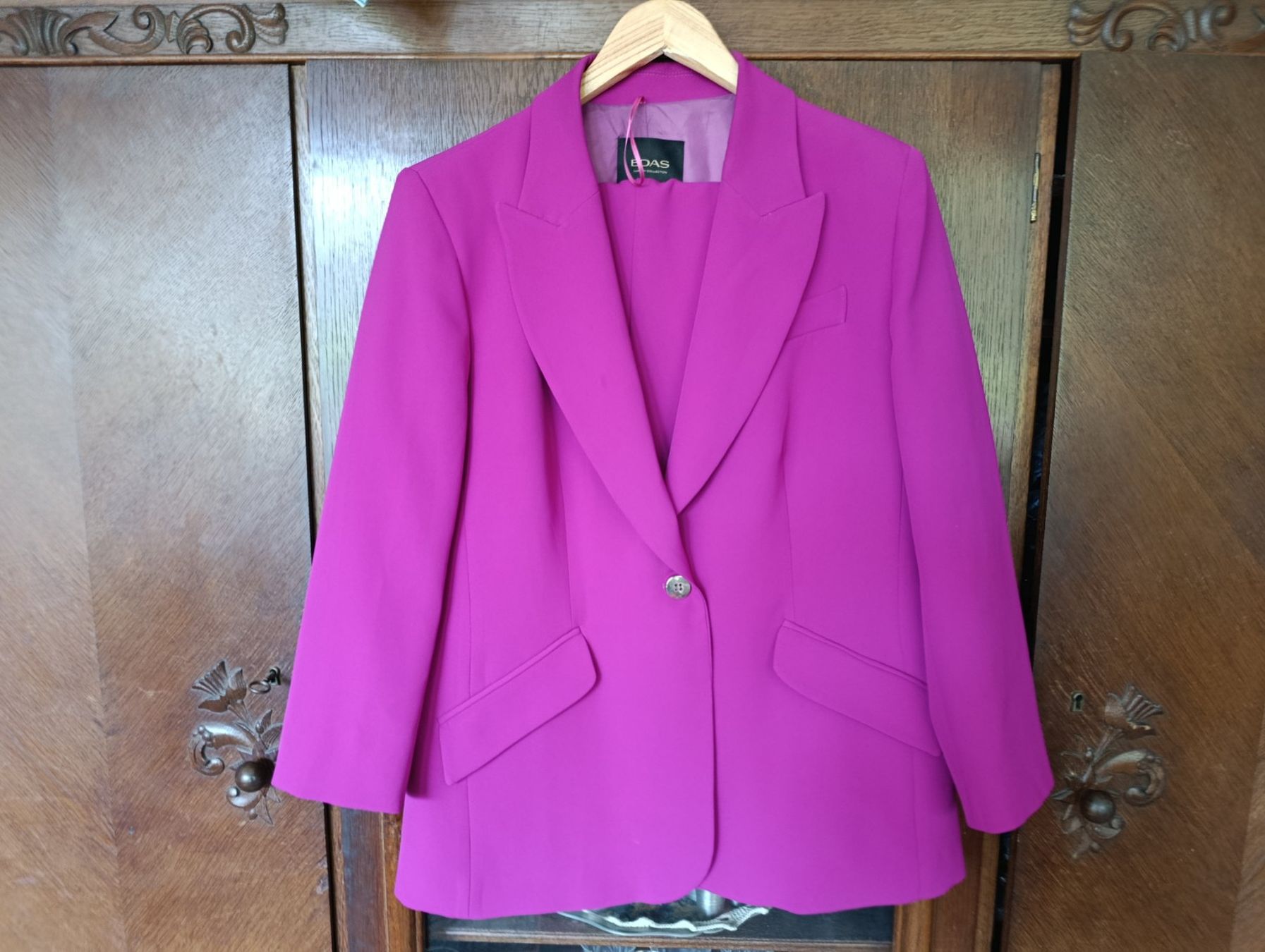 Completi & Tailleur: Damen Anzug EDAS Pink Grösse 46 – Usato da Davos Wolfgang venduto da Petr09