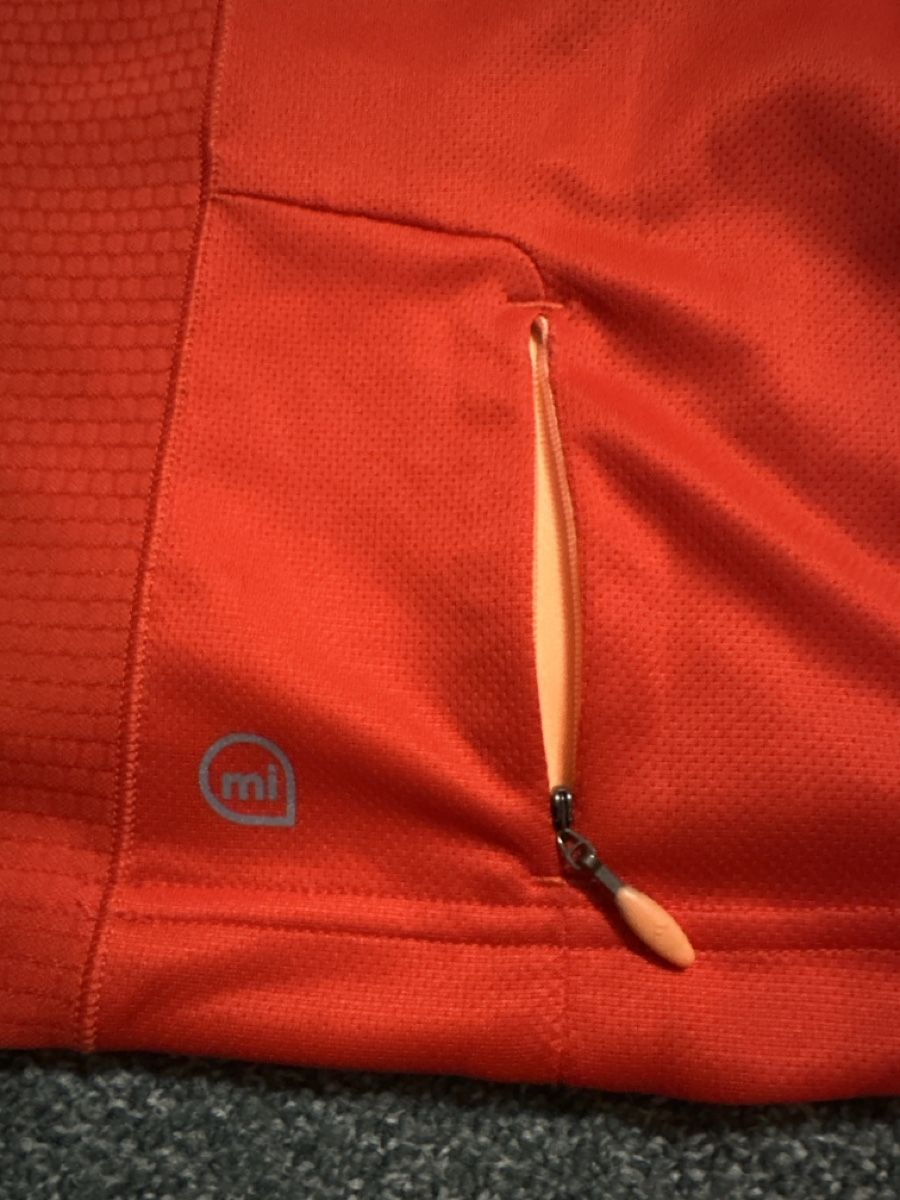 Adidas T-shirt: Adidas Laufshirt Gr 34 – Nuovo (secondo la descrizione) da Baltschieder venduto da YmroBe 1