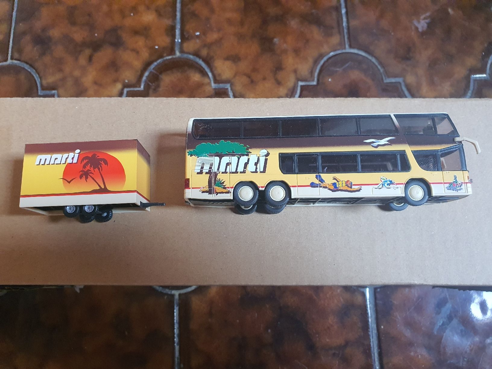 Rietze Modellini d'auto: Bus Marti voyage 1/87 – Usato da Lavey-Village venduto da Lofoten93 1