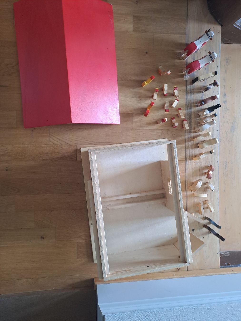 Spielzeuge: Spiel-Kuhstall mit Tierli – Gebraucht aus Zürich von Jeanlavioline 5