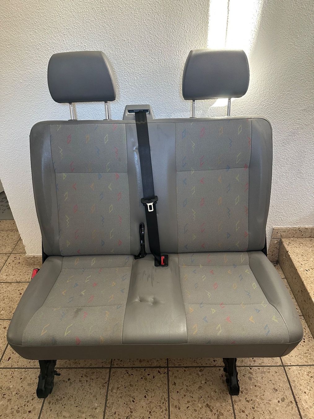 VW Tutti i ricambio: VW T5 Doppelsitzbank (2er) – Usato da Buchs AG venduto da lucazubi7