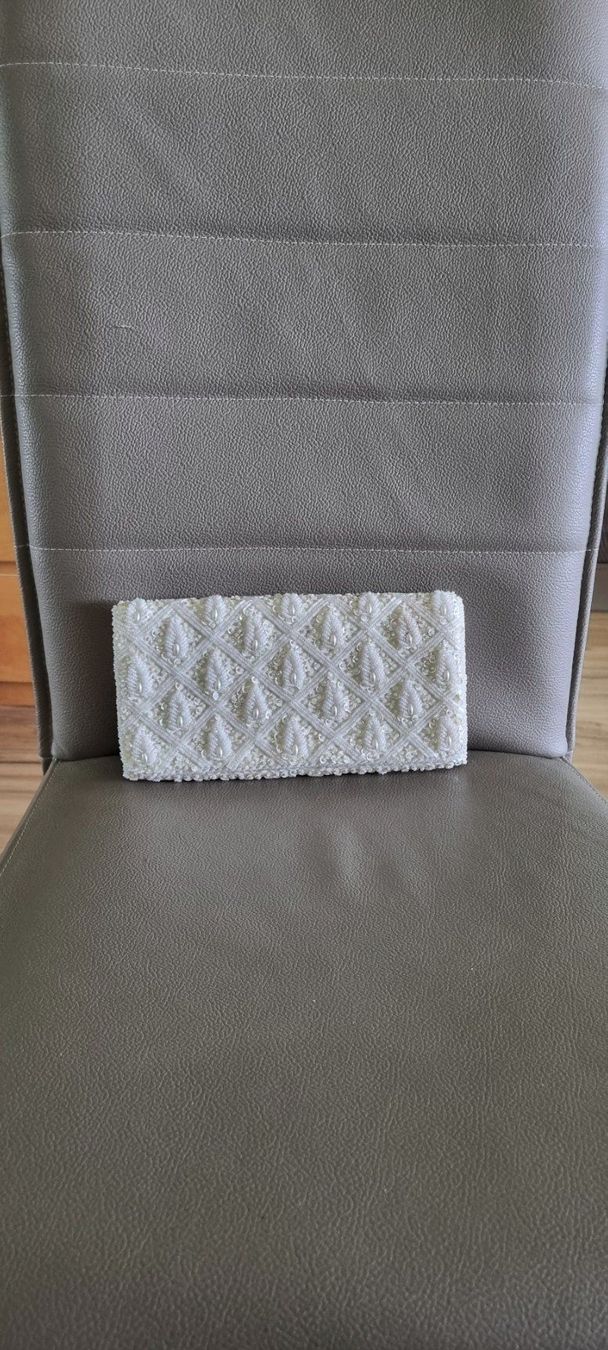 Borse da donna: Charmante Mini-Clutch mit Pailletten & Perlen – Usato da Derendingen venduto da Rider3 1