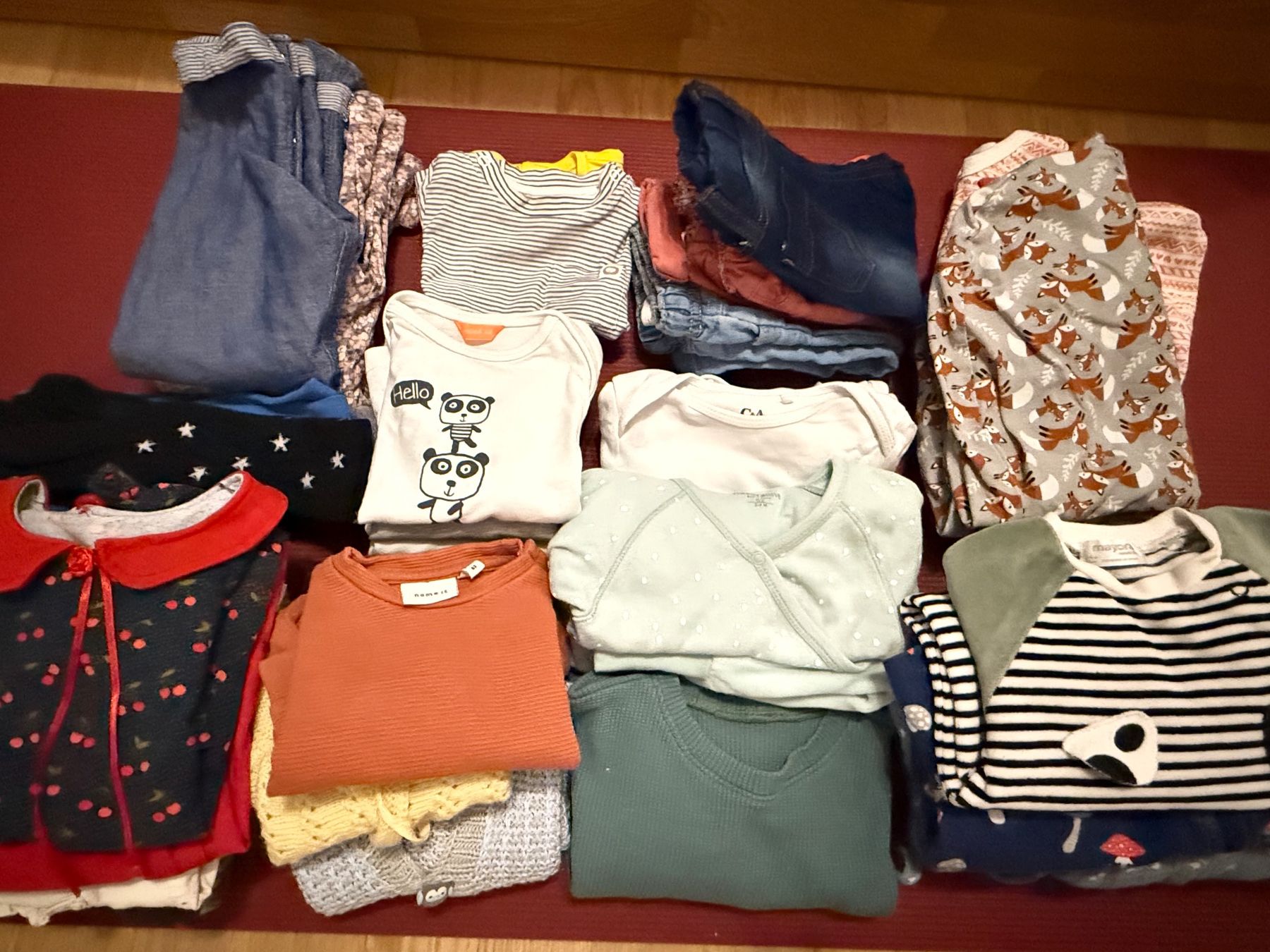 Ensembles coordonnés: Kleiderpaket Grösse 62/68 – D'occasion à Winterthur par mar_gx66