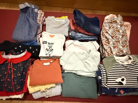 Kleiderpaket Grösse 62/68