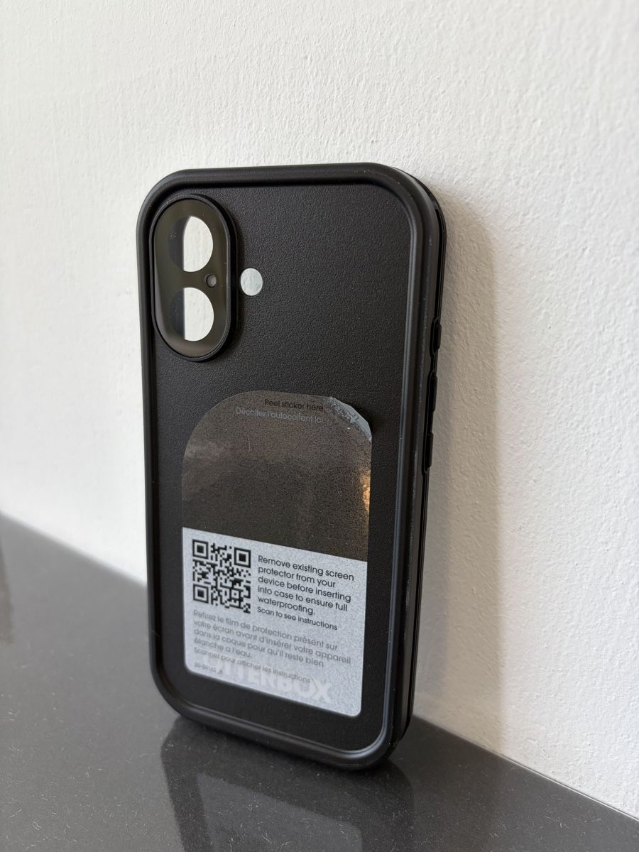 OtterBox Coques & Protection écran: Hülle OtterBox Serie Frë iPhone 17 – D'occasion à Walenstadt par cor_y9xz 2