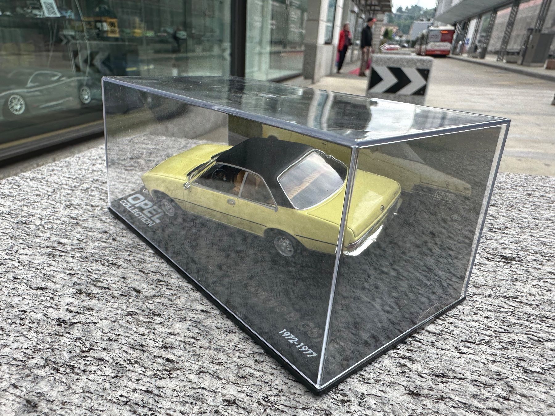 Kit di modellismo & Modellini statici: Deagostini 1:43 Opel Collection Commodore B GS\E‪ – Usato da Chiasso venduto da Carrara-Modellismo 2