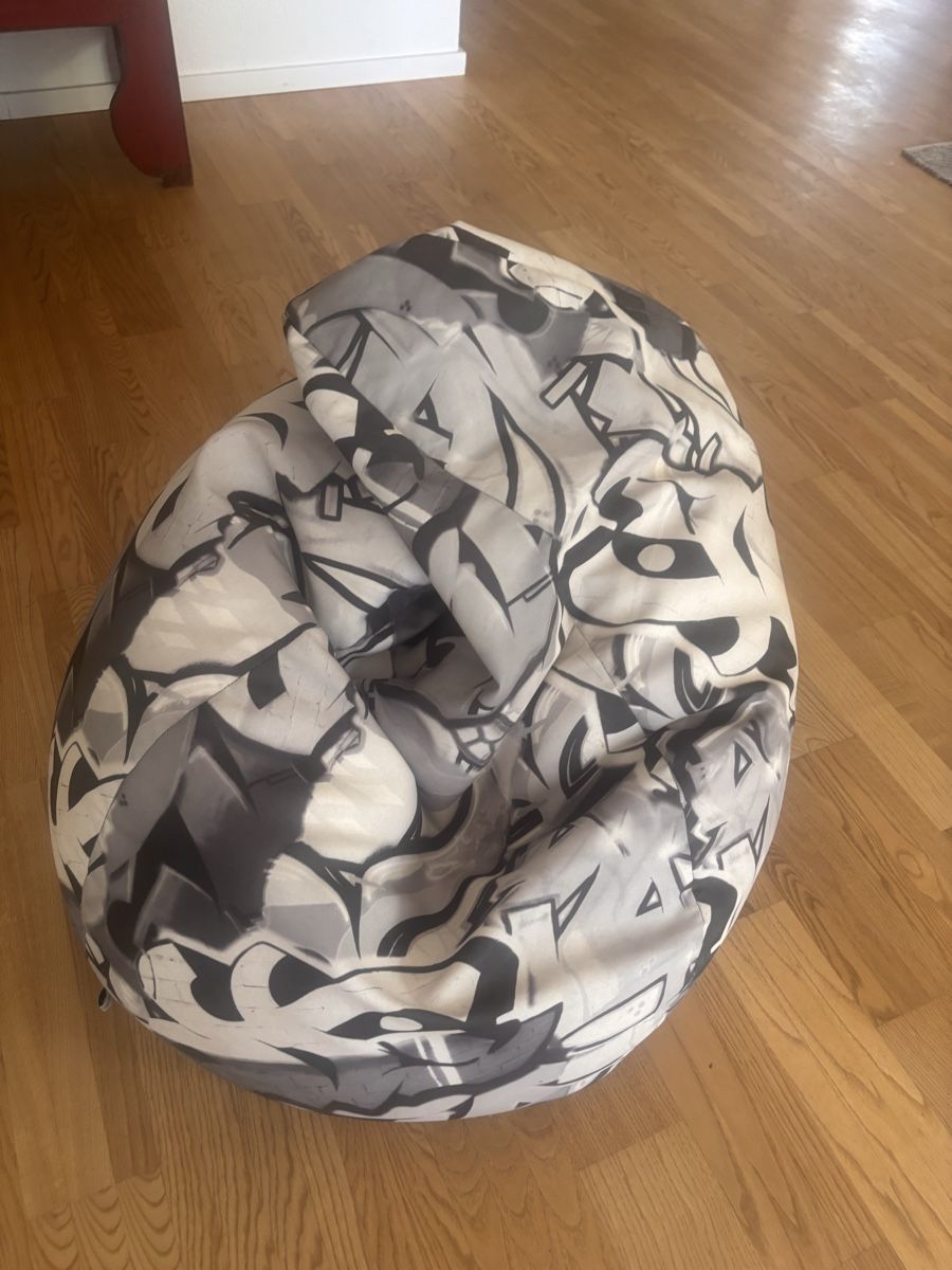 Kissen: Sitzsack Kinder – Gebraucht aus Therwil von Olfane 1