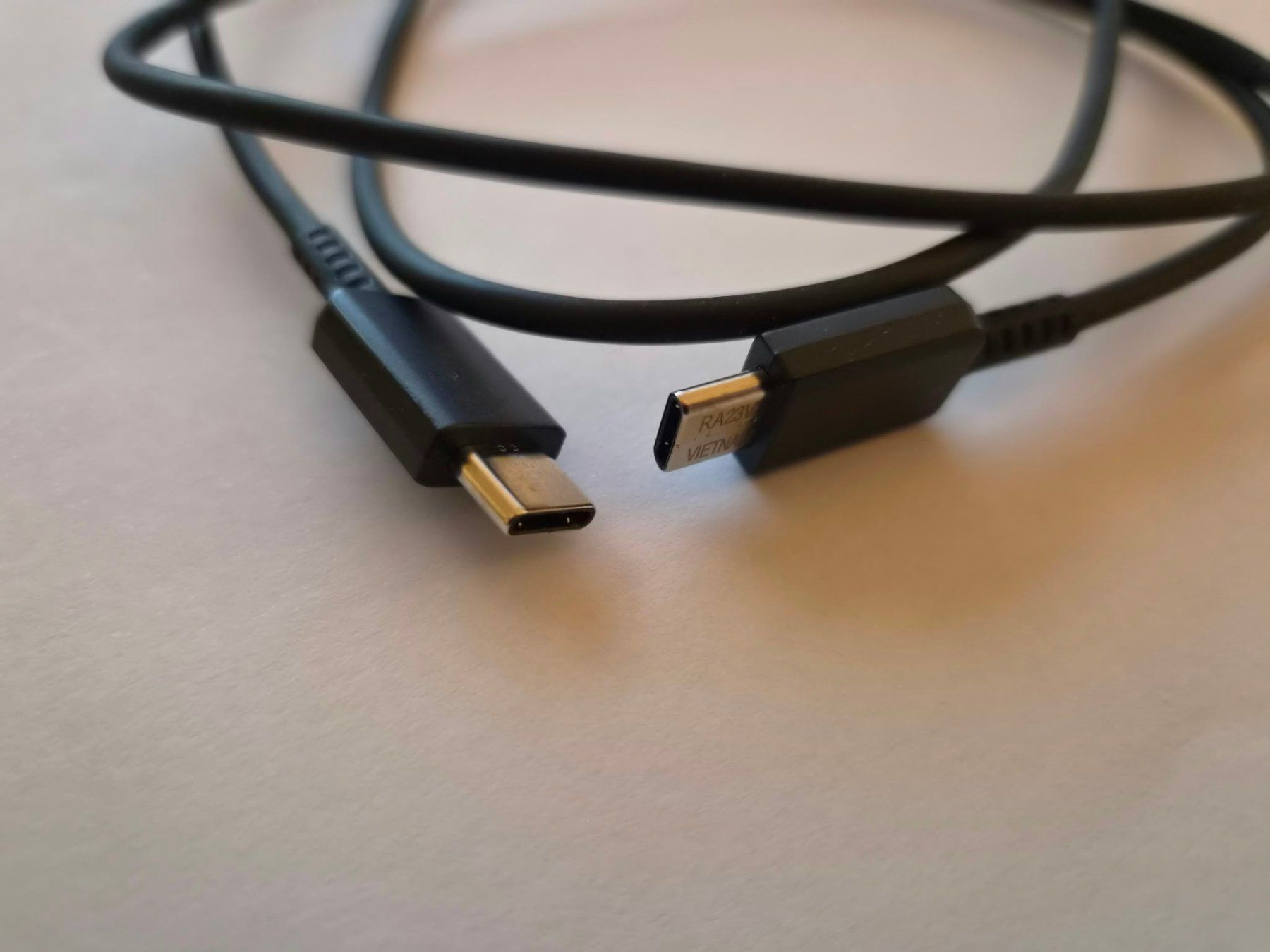 Cavi: USB-C / USB-C Kabel | USB C beidseitig – Usato da Amriswil venduto da Alfaromeo007 1