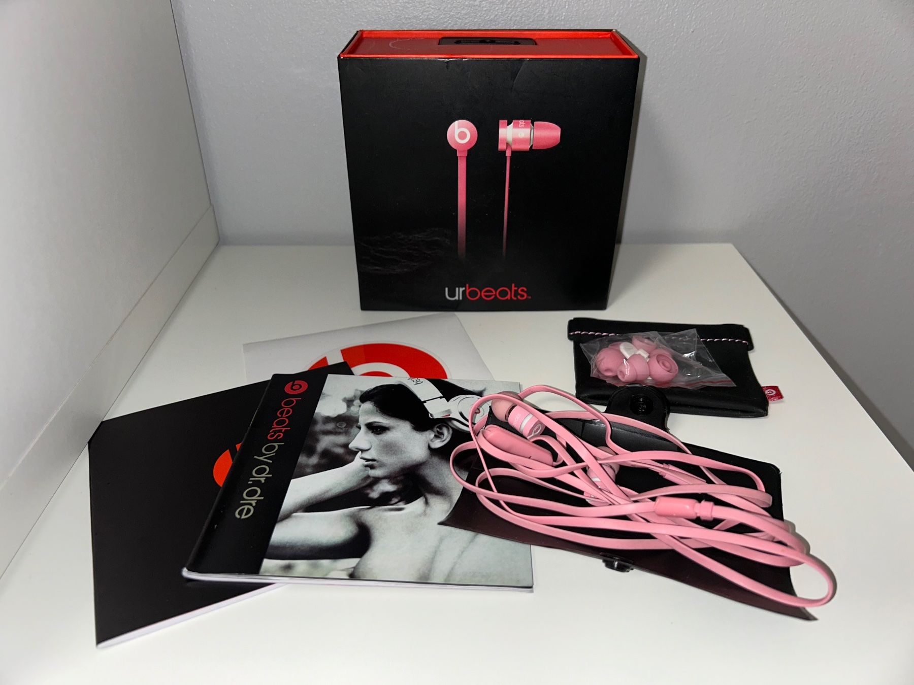 Beats Cuffie: Écouteurs UrBeats – Usato da Genève venduto da auto_miniatures