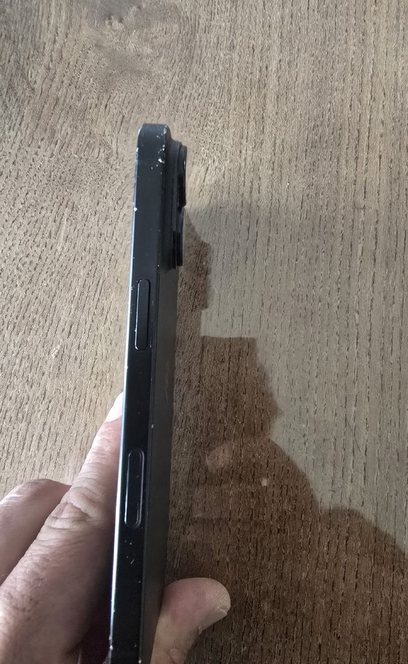 Apple Handys / Smartphones: iphone 16 256GB  – Defekt aus Dietikon von Leodnd 5