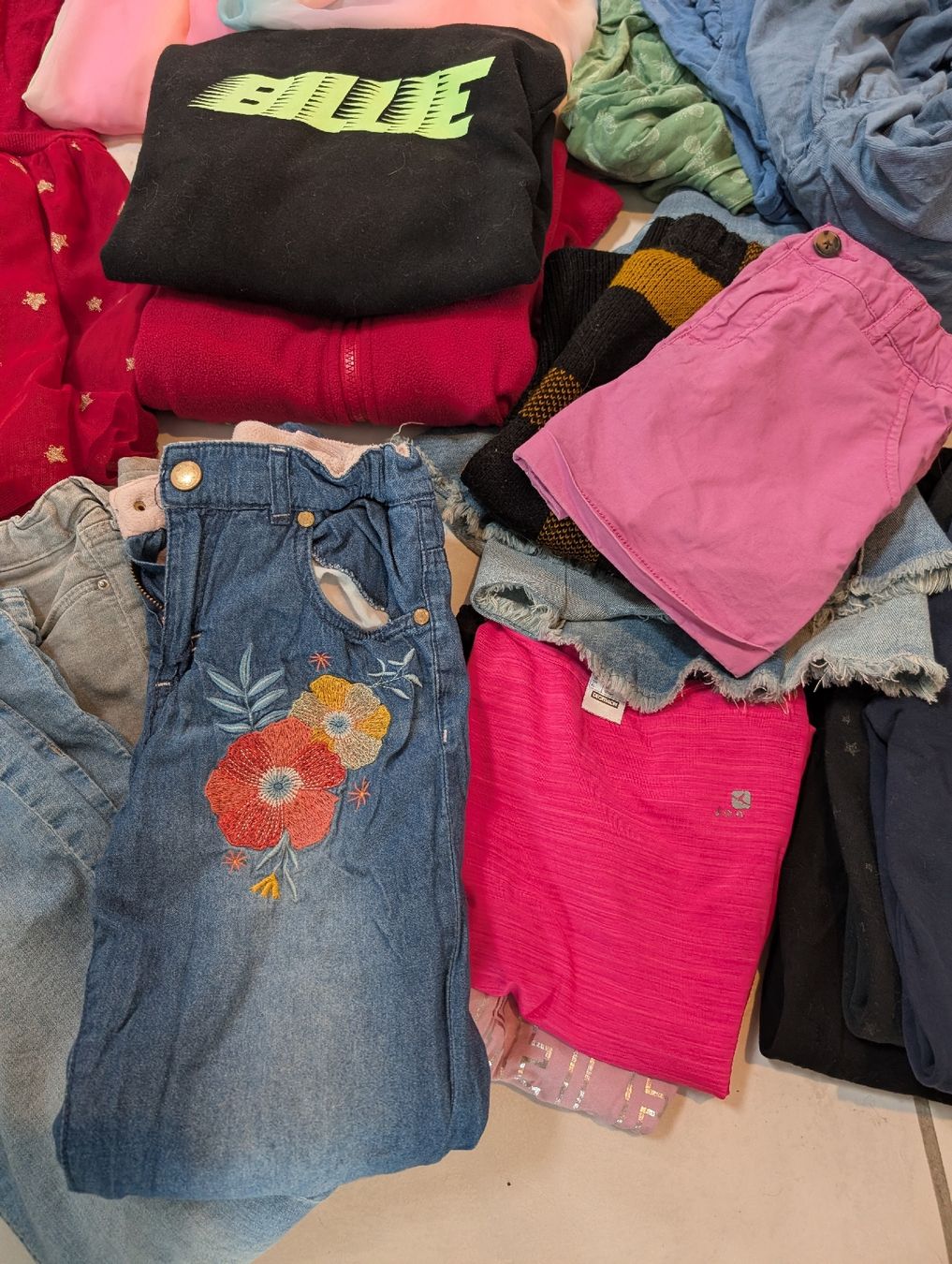 Lotti & Set di vestiti: Kleiderpaket 140 Mädchen – Usato da Gebenstorf venduto da fa1zz 3