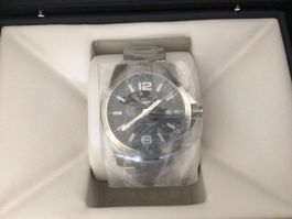 Longines Conquest 41mm quartz NEW