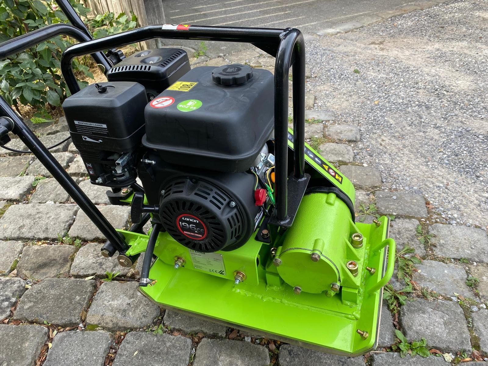 Tutte le macchine: Vibrationsplatte Zipper 196ccm neu – Nuovo (secondo la descrizione) da Heimiswil venduto da Sbastler 3
