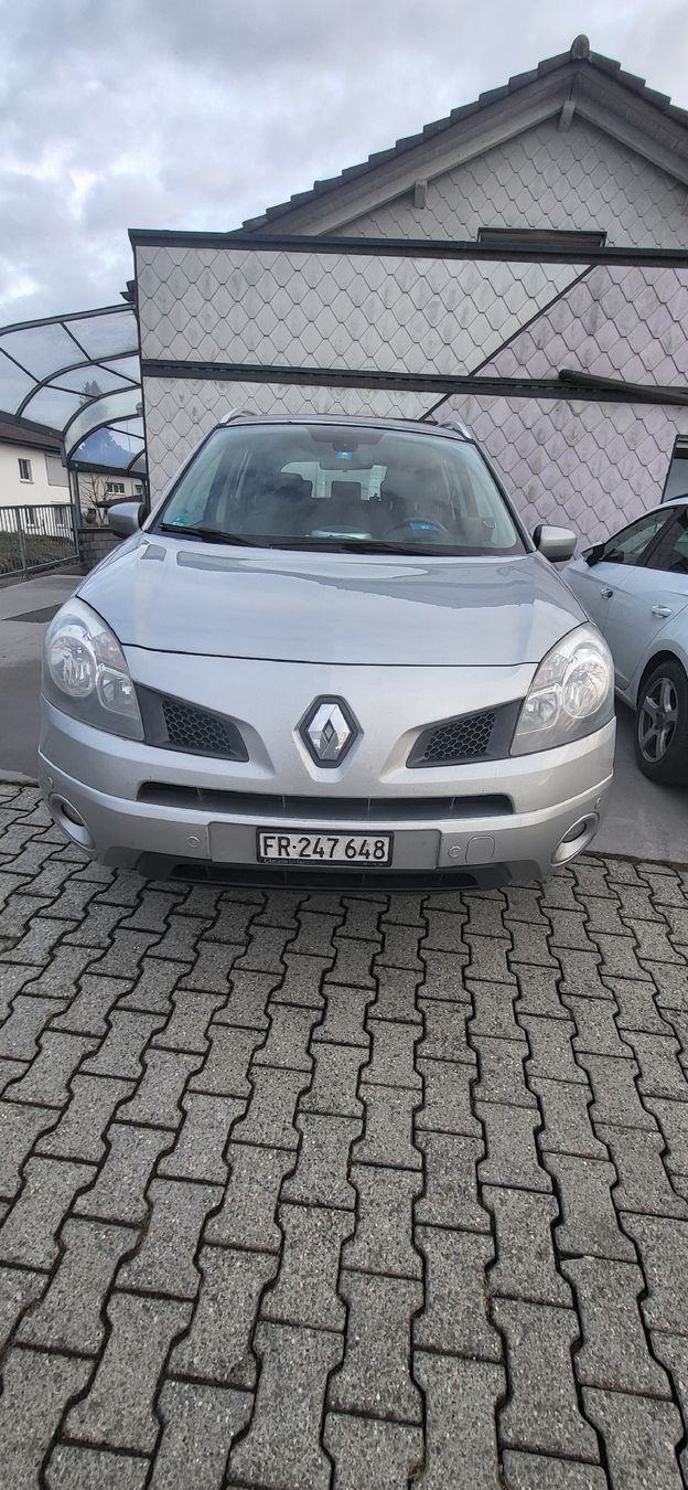 Automobili: Renault koleos 4x4 2.0 dci  2009 – Difettoso da Düdingen venduto da boascompras 4