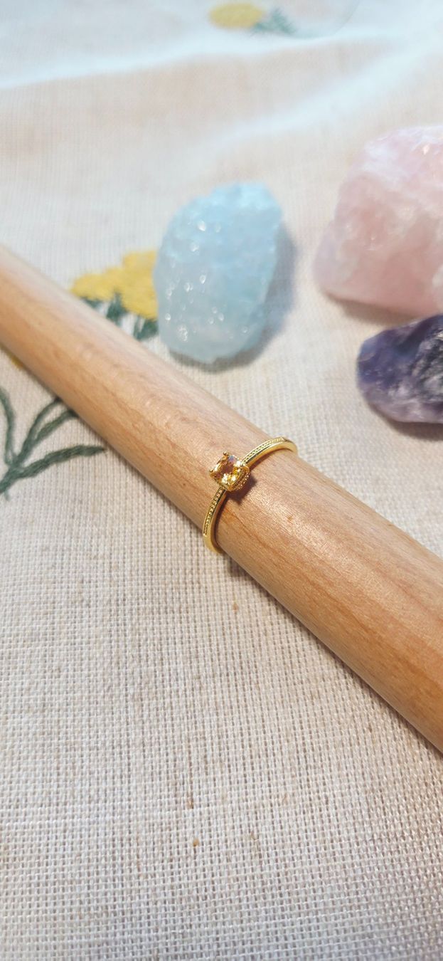 Anelli: NEW - S925 Citrine Ring (Adjustable) – Nuovo (secondo la descrizione) da Zürich venduto da cin_wcf6 4