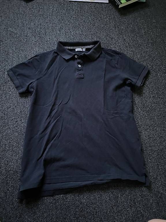Camicie, T-shirt & Polo: Fast neues dunkelblaues Hemd – Usato da Ellikon a d Thur venduto da sar_l8sf