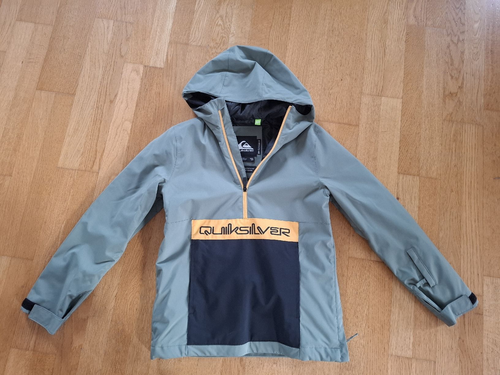 Quiksilver Vestes & Manteaux: Quicksilver Snowjacke – Neuf (Voir description) à Zürich par the_6wnc