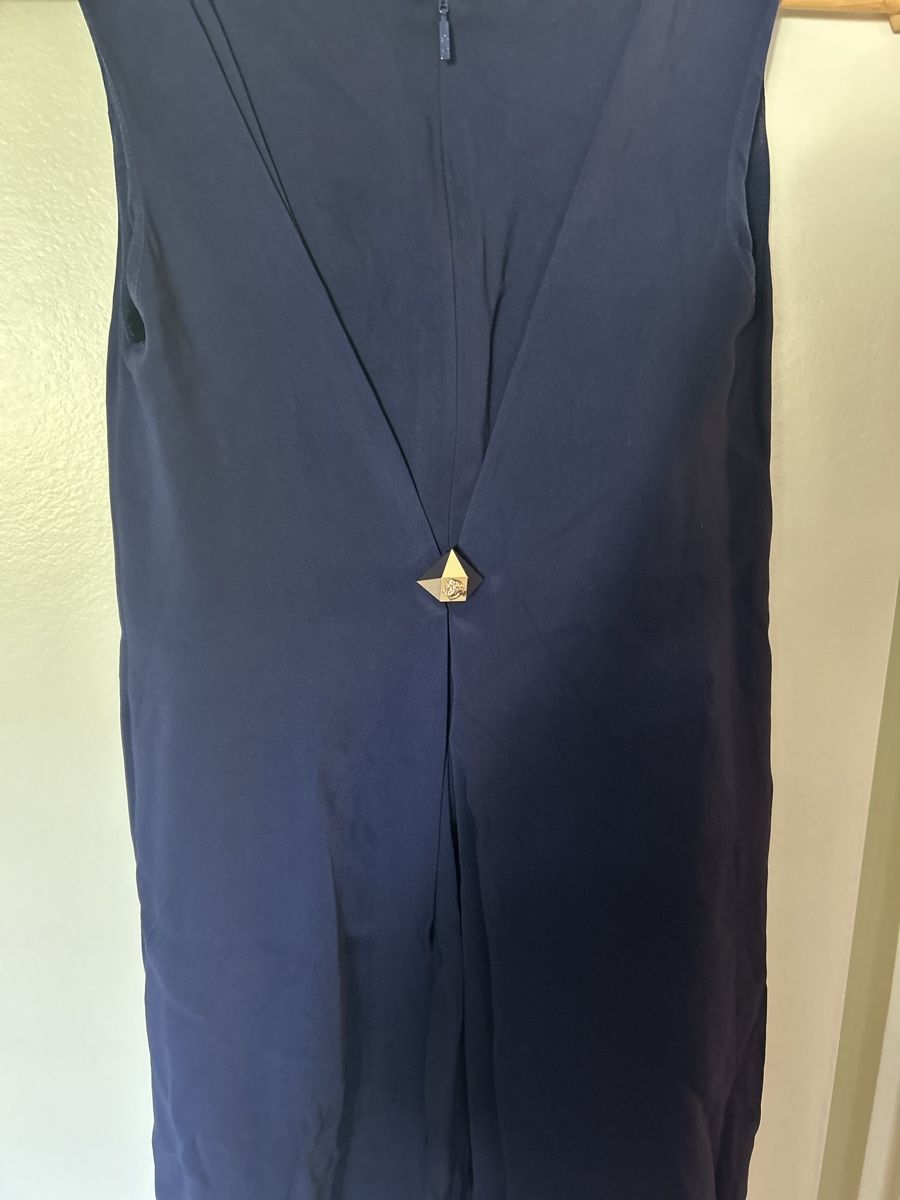 Versace Vestiti: Gianni Versace   ärmelloses Vintage-Etui- oder Shiftkleid – Nuovo (secondo la descrizione) da Zürich venduto da ori_9dcy 5