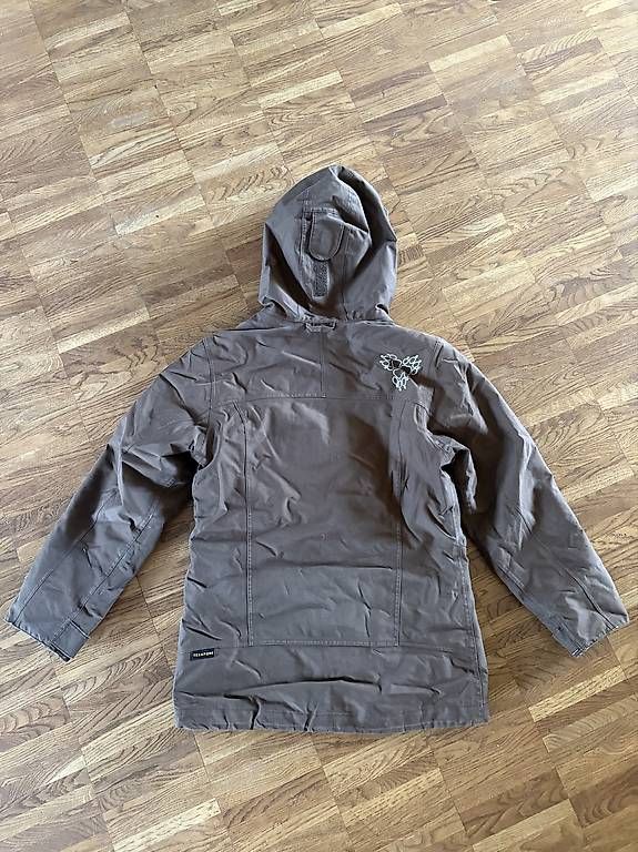 Jacken & Mäntel: Jack Wolfskind Jacke braun Gr. 140 – Gebraucht aus Zürich von sch_kqj7 1