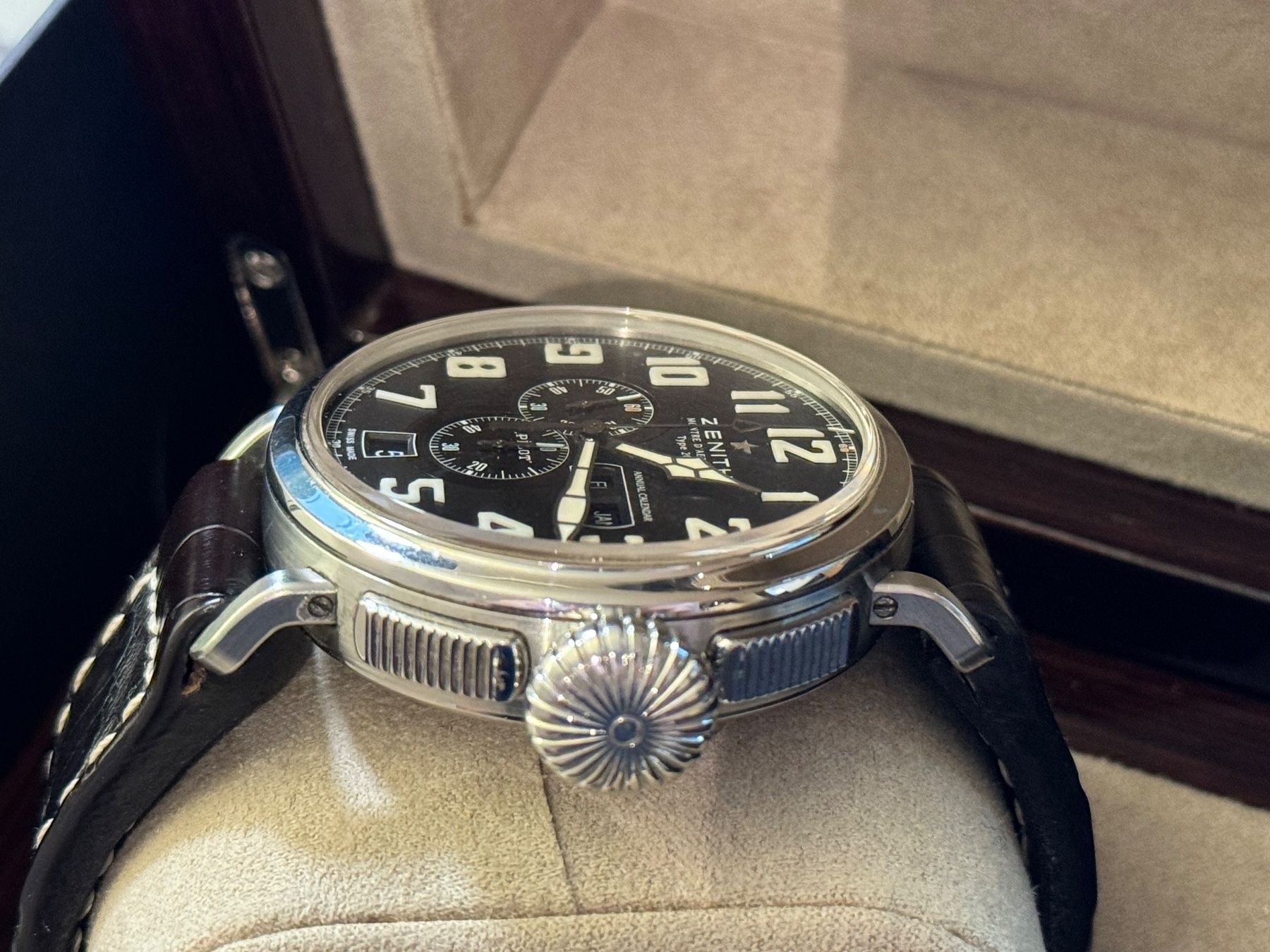 Zenith Orologi: Zenith Pilot Typ 20 Annual Calendar Stahl 48mm – Usato da Aarau venduto da trader1000 3