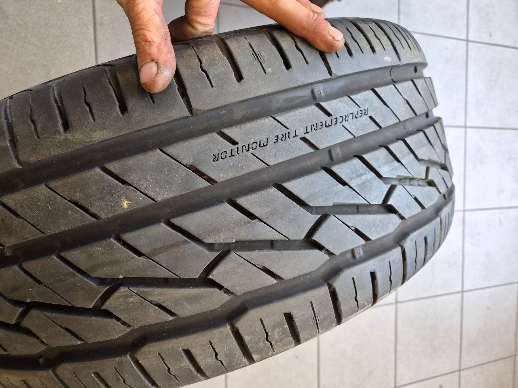 Pneumatici & Ruote complete: Rad zu Range Rover – Usato da Feusisberg venduto da aebidoktor 3