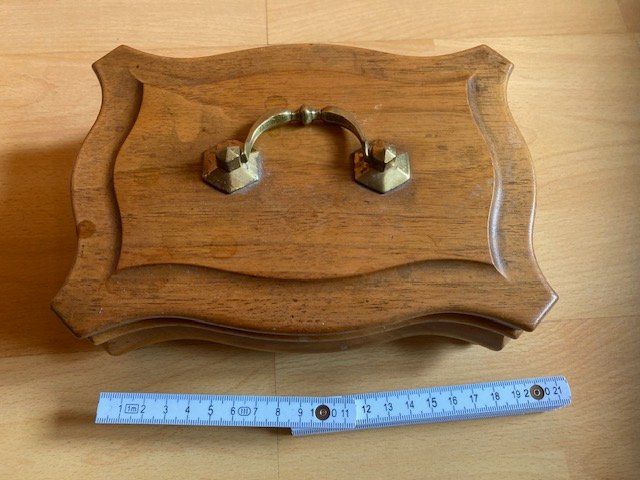 Barattoli: Coffret en bois – Usato da Vauderens venduto da lau260962