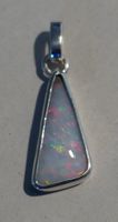 Opal ( Australien ) Anhänger in Silber / Handgemacht