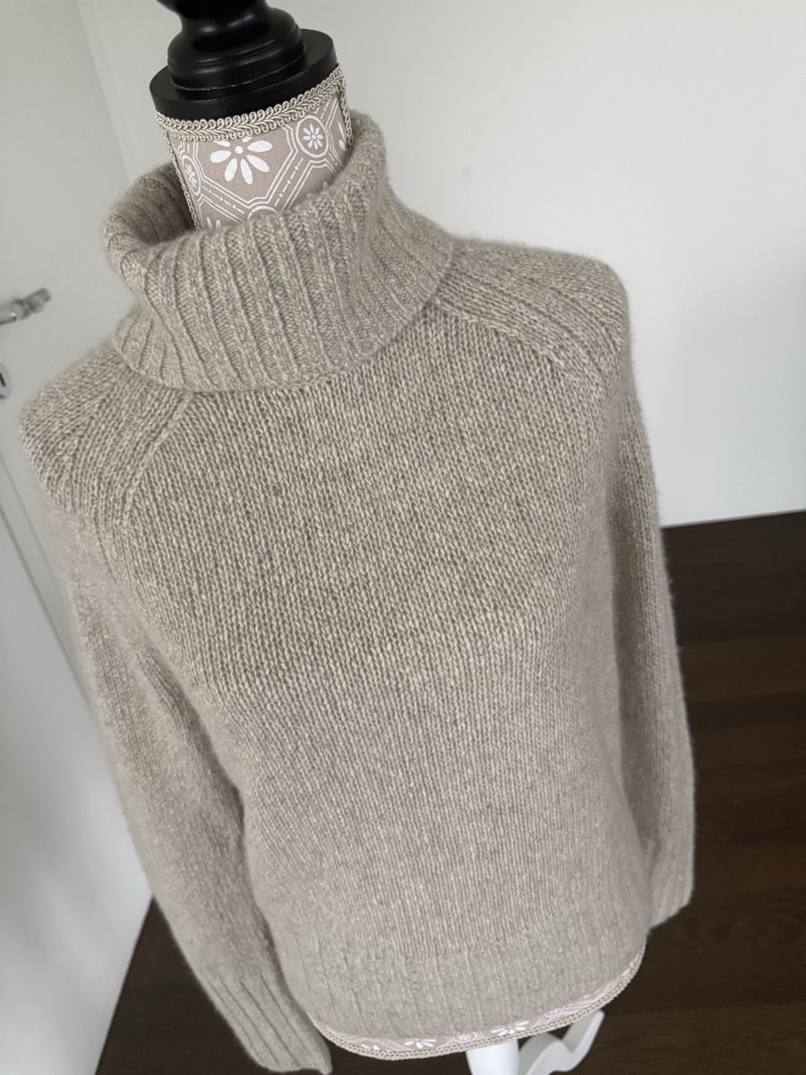 Pulls & Sweat-shirts: Vince Pulli Gr.S – Neuf avec emballage d'origine à Balzers par Lissi57
