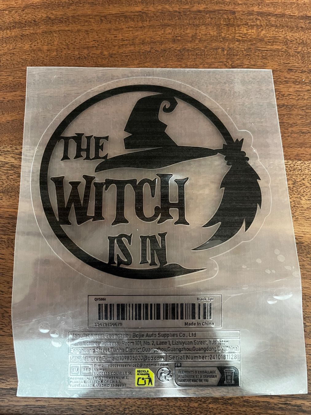 Aufkleber: Hexen-Deko Aufkleber "The Witch is in" – Neu und originalverpackt aus Gams von Mariawicca 1