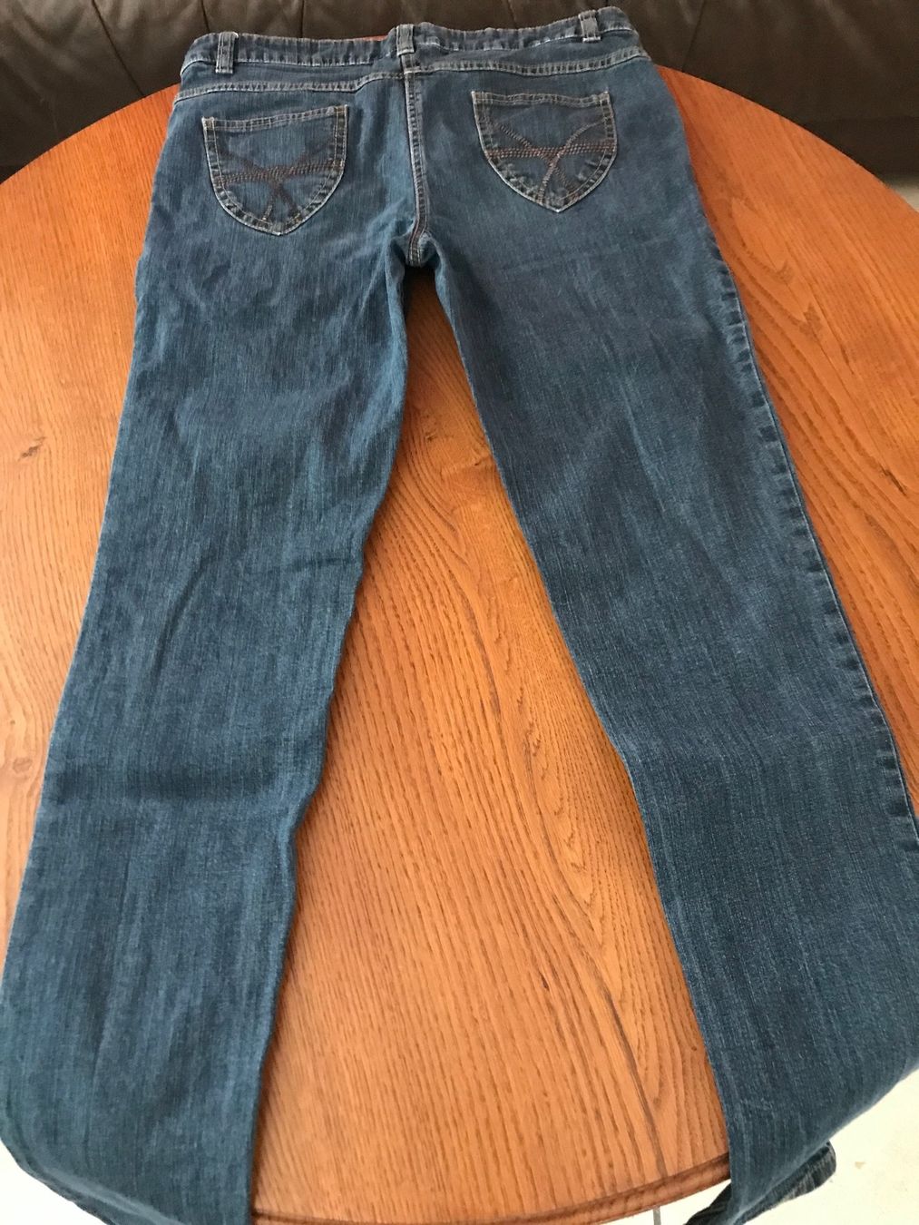 Pantaloni: Jeans fille – Usato da Montsevelier venduto da ber_88db 1