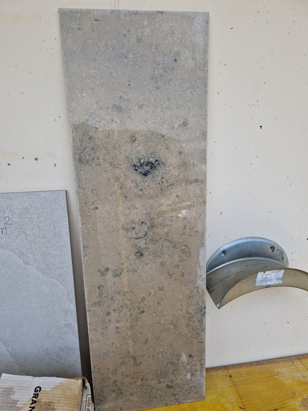 Plateaux: Platten Jura Marmor blau – Neuf (Voir description) à Safnern par gas_n5yk