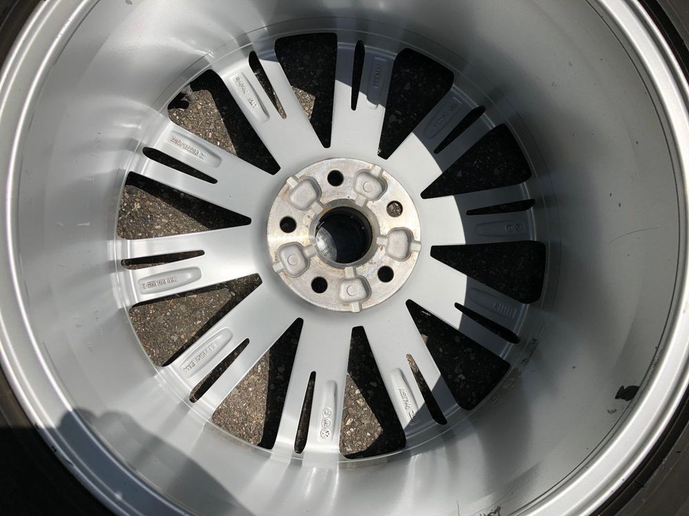 Original VW Kompletträder 19 Zoll, Sommer (5 Loch) | Kaufen auf Ricardo