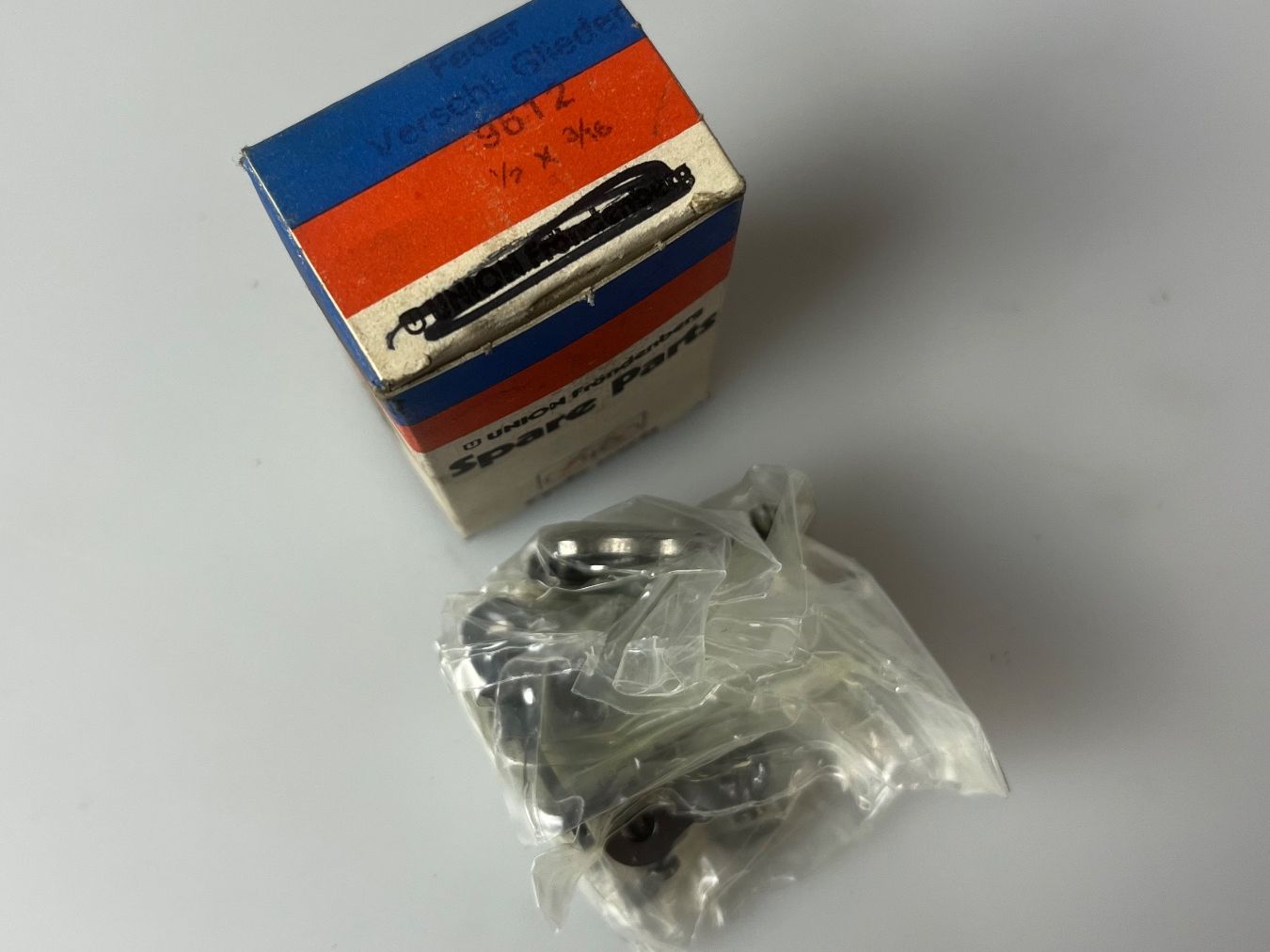 Puch Mofas: Union 10X Kettenschloss NOS – Neu und originalverpackt aus Hallau von mofaplus 1
