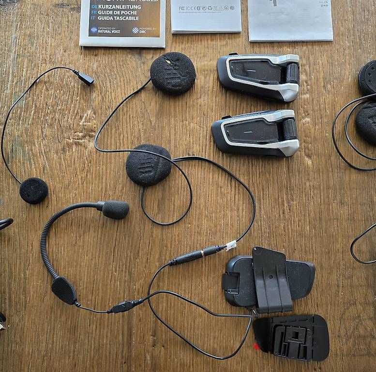 Funktechnik: Cardo PACKTALK BOLD Duo  Bluetooth Intercom Doppelset – Neu (gemäss Beschreibung) aus Lachen SZ von Rosenlunik 2