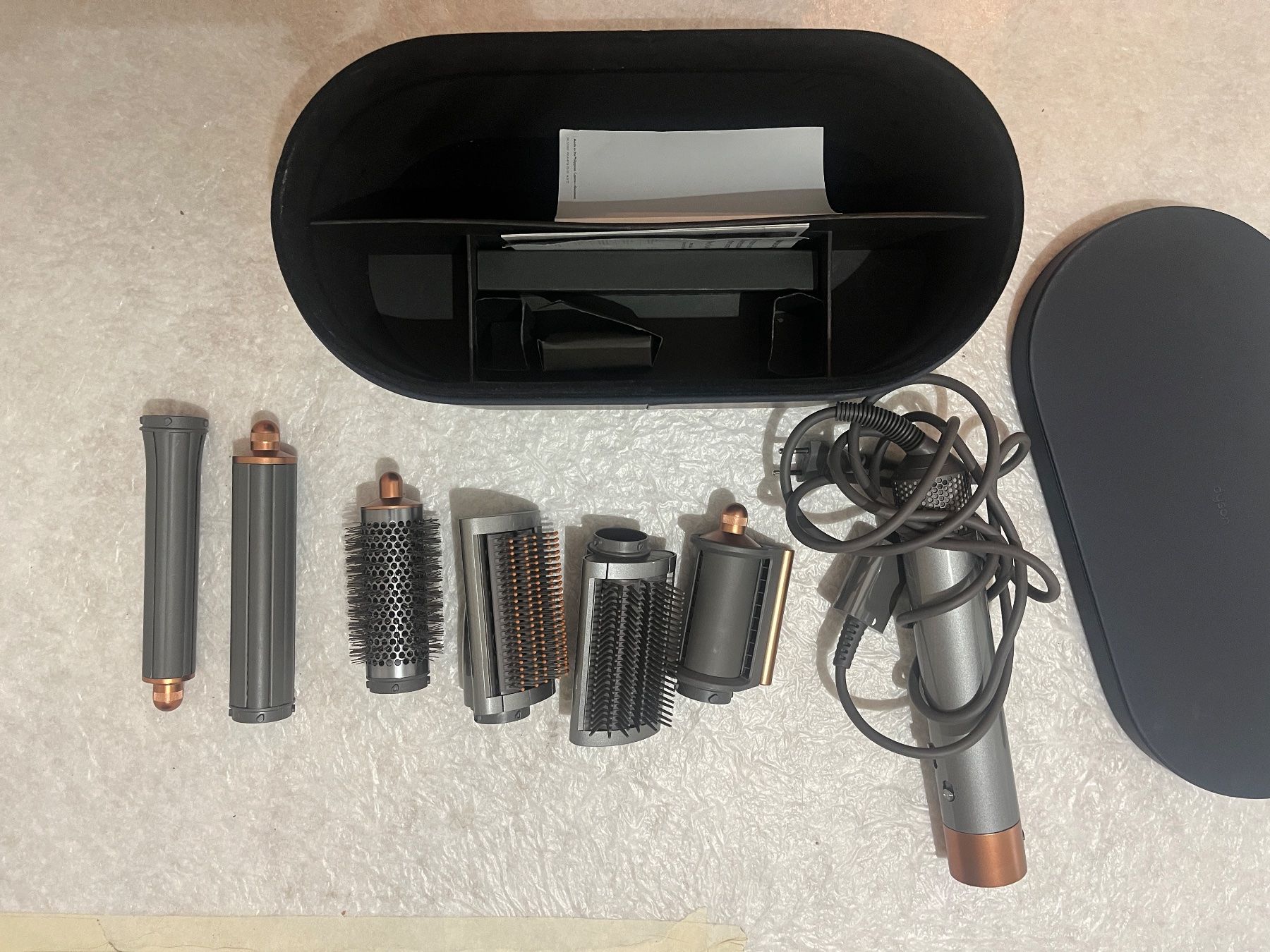 Dyson Lockenstäbe & Haarglätter: Dyson Airwrap Complete – Gebraucht aus Dübendorf von californiaree