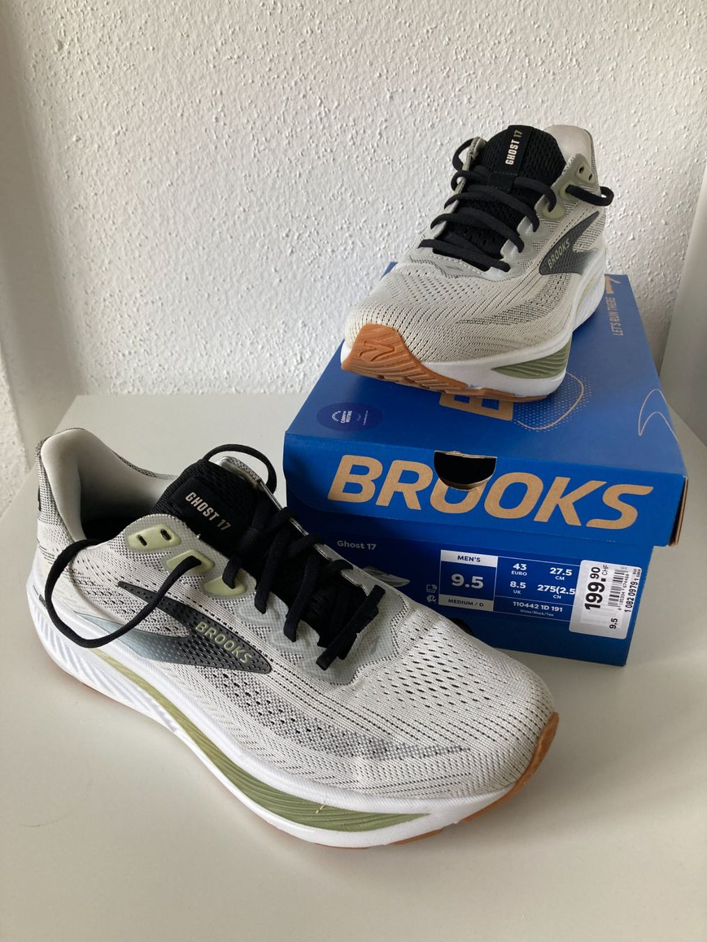 Brooks Herrenschuhe: Brooks Ghost 17 Hommes Taille 43 Blanc/Noir – Neu (gemäss Beschreibung) aus Biel/Bienne von almercaa