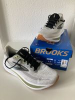 Brooks Ghost 17 Hommes Taille 43 Blanc/Noir