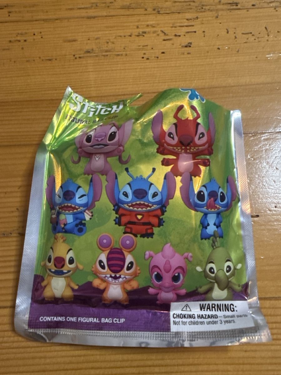 Disney Portachiavi: Disney Stitch Figural Bag Clip Series 5 - Mr.Stenchy – Nuovo (secondo la descrizione) da Root venduto da Golddiggerfranky 1